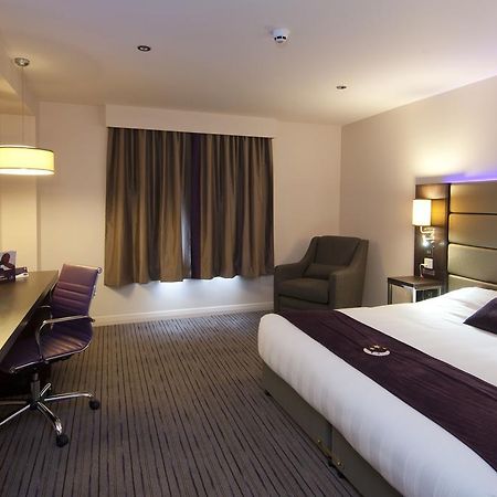Premier Inn Uttoxeter Kültér fotó