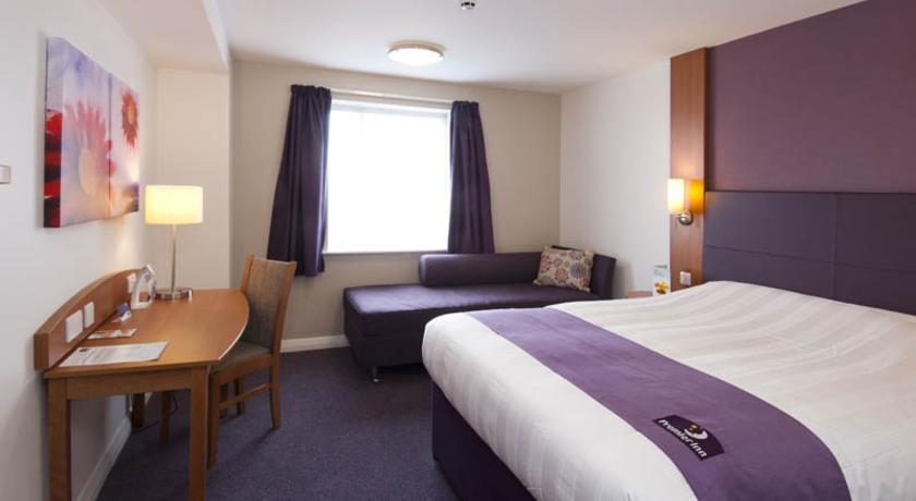 Premier Inn Uttoxeter Szoba fotó