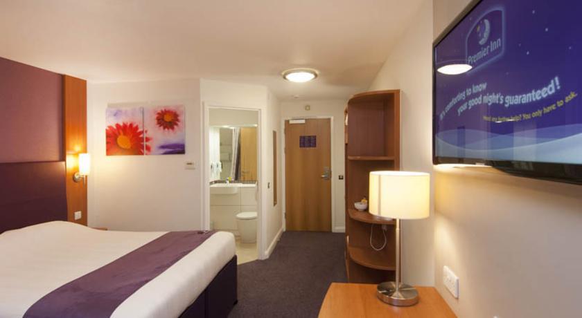 Premier Inn Uttoxeter Kültér fotó