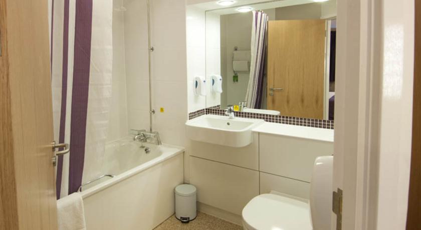 Premier Inn Uttoxeter Szoba fotó