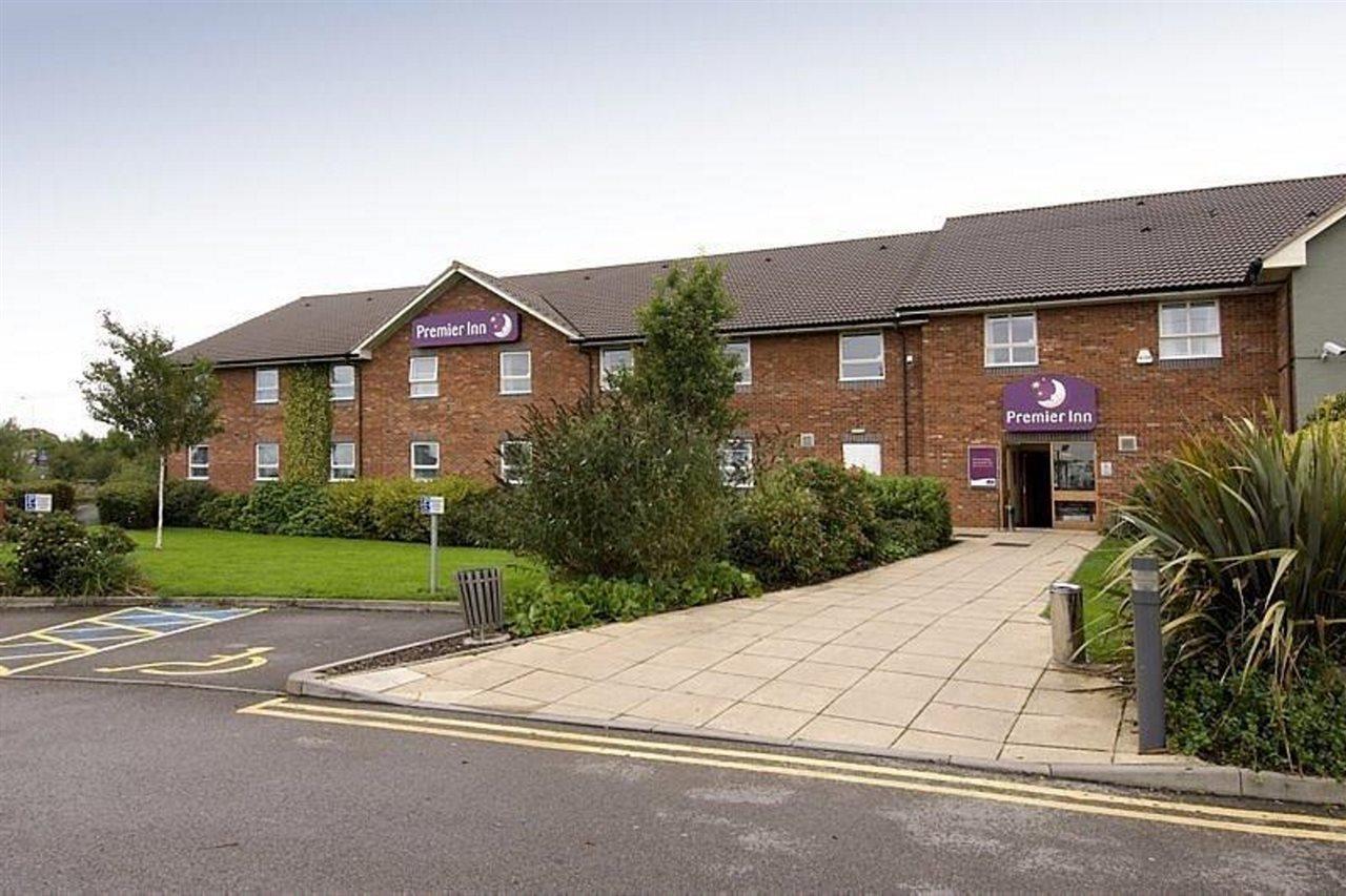 Premier Inn Uttoxeter Kültér fotó