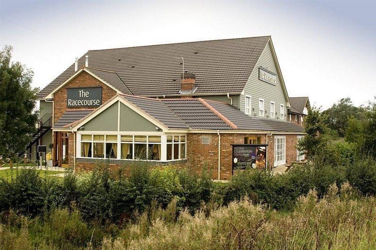 Premier Inn Uttoxeter Kültér fotó